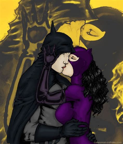 Batman Catwoman Kissing