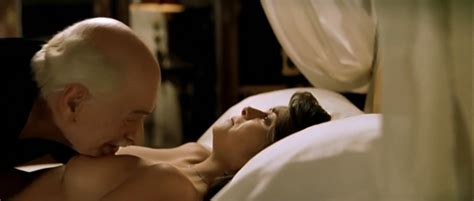 Naked Stephanie Leonidas In The Feast Of The Goat