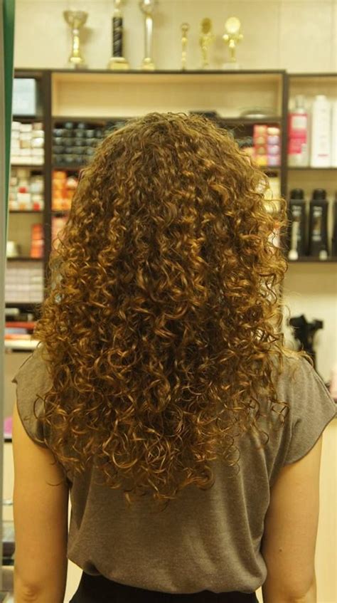 Tight Curl In Permed Long Hair Spiral Perm Long Hair Long Hair Perm Curly Perm Long Curly