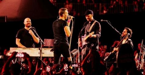 Kelompok Islam Pa 212 Menolak Konser Coldplay Di Jakarta Karena