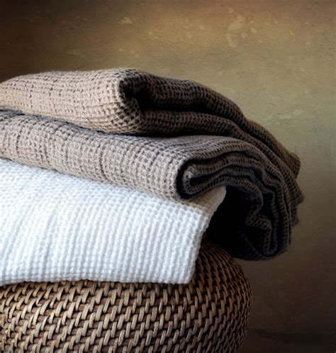 Natural Waffle Linen Bath Towel