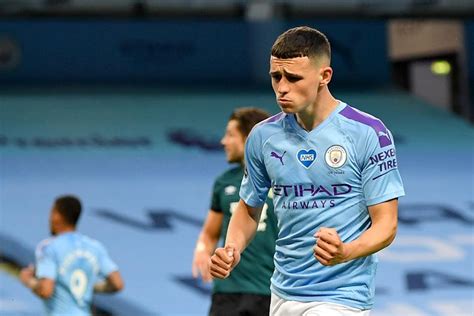 I would argue that phil is the most important player in the team, former city defender joleon lescott told bt sport. Phil Foden Fills His Boots As Manchester City Fire Five ...