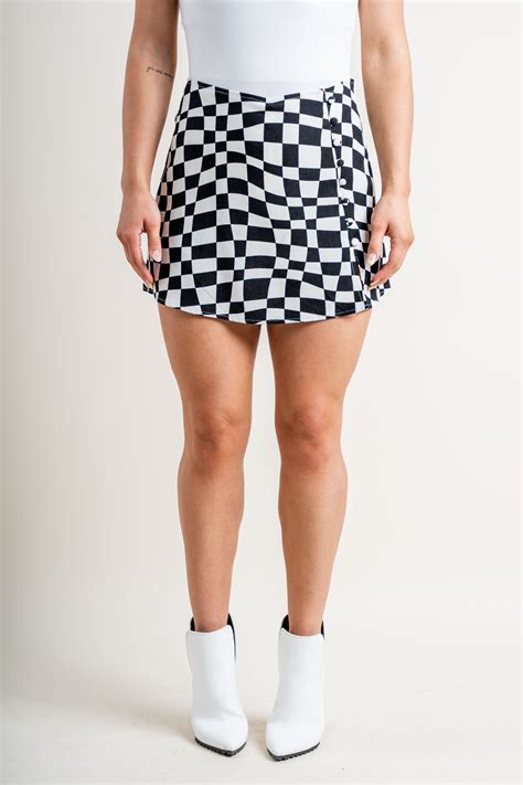Checkered Mini Skirt Whiteblack In 2022 Mini Skirts Checkered Skirt