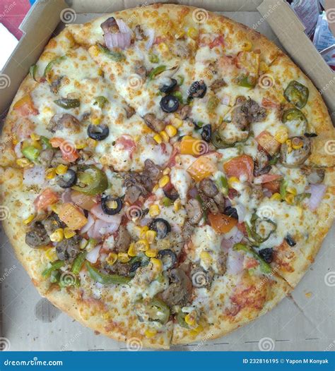 Dominos Pizza Mushroom Non Vegetarian Sweetcorn Cheese Best Affordable