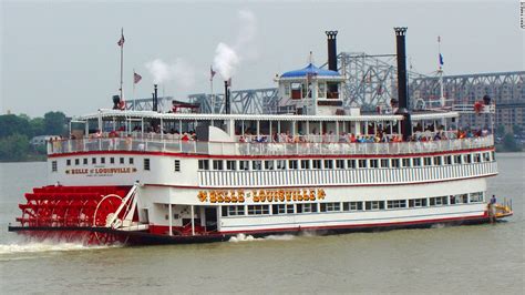 7 Fabulous Steamboats Around The United States