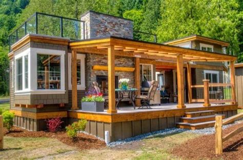 This makes park models ideal vacation getaways or homes for those who don't need a ton of space. Can You See Yourself Living in One of These 7 Tiny Cabins?