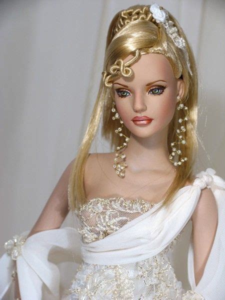 Official made to move brand/line only included here. Pin by DeLynn Hort on Playing with Dolls - Hairstyles ...