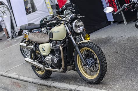 This Is The New Triumph Bonneville Street Twin By Triplebike Srl With