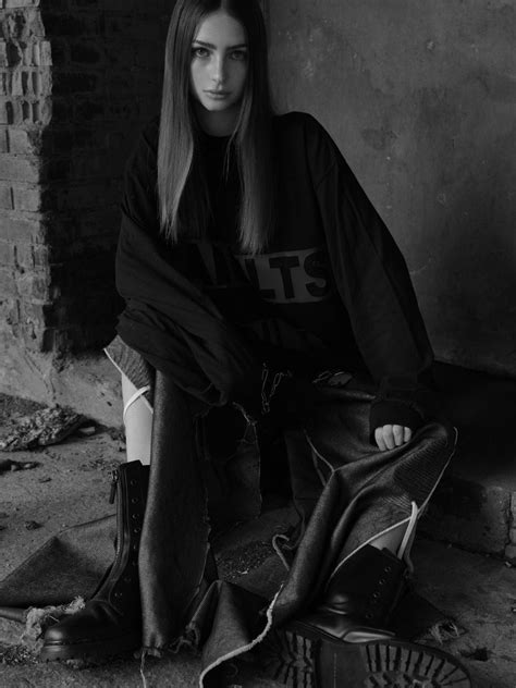 Sign your name, share and tag us on instagram so we can show it off. Starlet Arcade: Meadow Walker