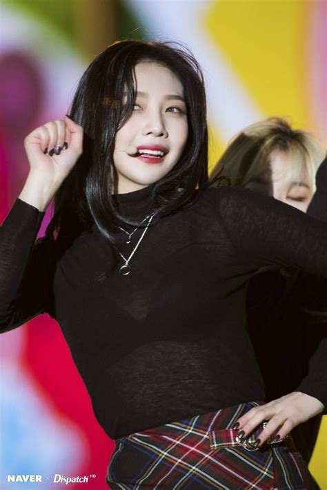 Naver X Dispatch Red Velvet S Joy At Jeju Island Festival Red