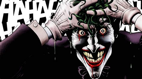 Download Crazy Joker Bleeding Face Wallpaper