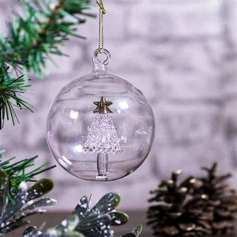 2020 popular 1 trends in toys & hobbies, home & garden, sports & entertainment, tools with giant christmas decorations outdoor and 1. Personalised Glass Christmas Tree Bauble - Buy from ...