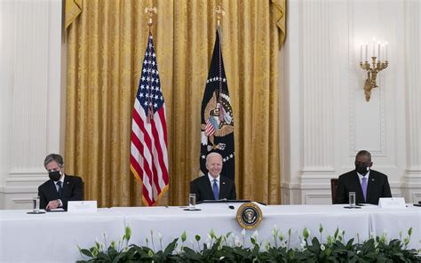Eeuu Biden Inaugura Su Primer Reunión De Gabinete Con La Creación De Un Equipo De Trabajo Para