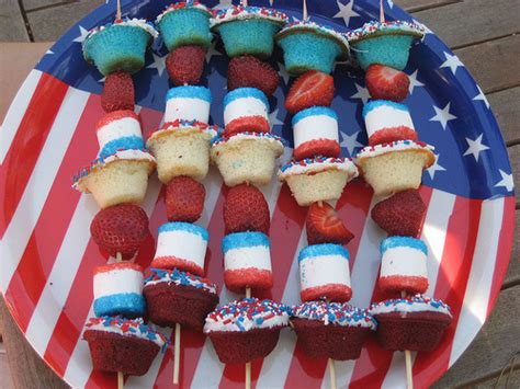 All you need to do is print, cut and fold. 23 Amazing Labor Day Party Decoration Ideas