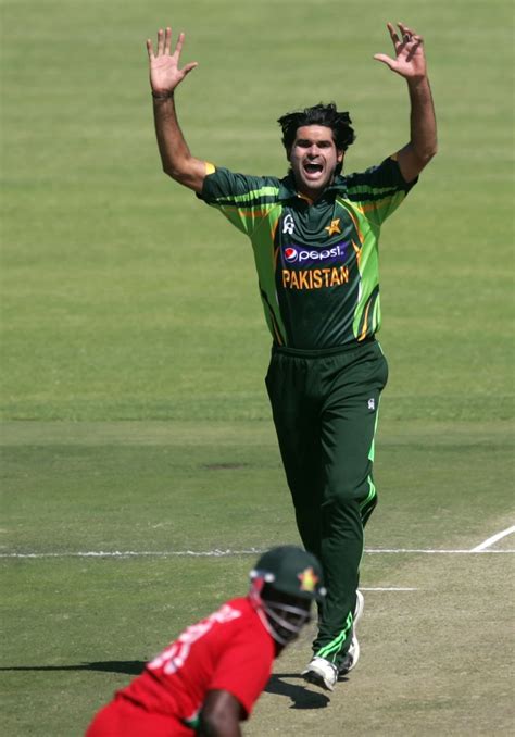 Mohammad Irfan Reacts In His Follow Through