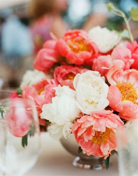 Flower inspiration and ideas for you wedding in june including what's in season and what british flowers are available. Here Are 10 of the Most Popular Wedding Flowers Ever ...