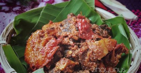 4 ulas bawang merah 4 ulas bawang putih sejemput ikan bilis. Resipi Sambal Goreng Pengantin Singapore oleh Nazihah Yunus - Cookpad