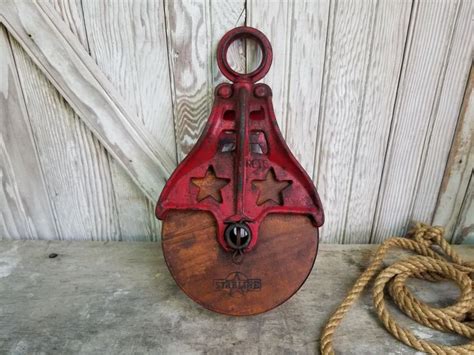 Vintage Starline Pulley Red Cast Iron And Wood Pulley Etsy Wooden