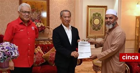 Ketika sesetengah pentaksub pas menyelar tindakan tersebut, ramai juga yang menyanjung sikap. Ahli Parlimen Bukit Gantang serah borang sertai PPBM