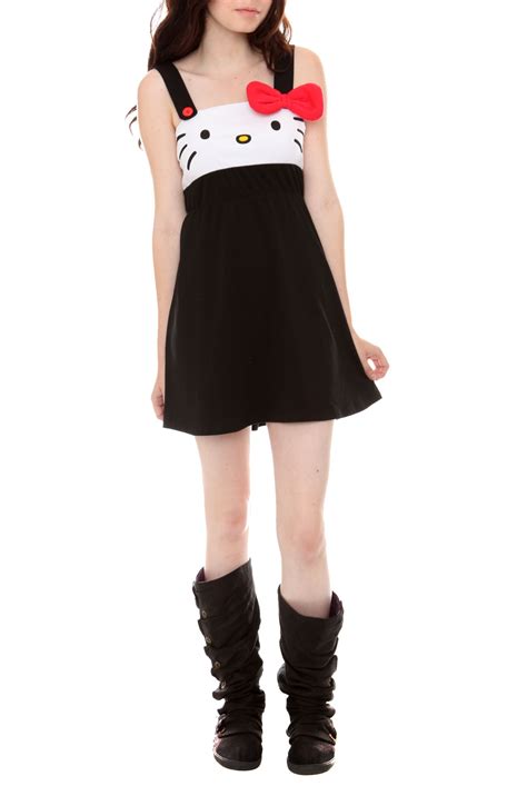This Cuter Than Cute Hello Kitty Dress Features The Precious Felines