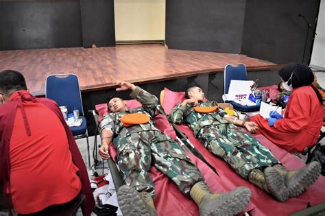 Donor Darah Prajurit Batalyon Komando Kopasgat Dalam Rangka Hari Bhakti Tni Au Ke Tahun