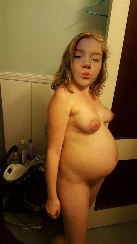 Pregnant Teen Posing Ambersi