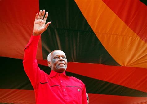 El Expresidente De Angola José Eduardo Dos Santos Anuncia Un Congreso De Su Partido Para Elegir