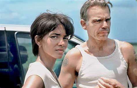 hot and heavy billy bob thornton and halle berry fall in love in moody monster s ball
