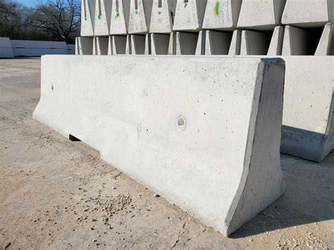 10 Foot Concrete Barrier Summit Precast Concrete Lp Montgomery Tx