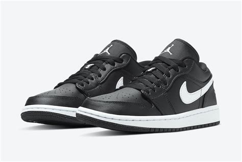 Share yours — take your best photo and share on instagram or twitter with the tag #airjordancollection. Air Jordan 1 Low Black White AO9944-001 Release Date - SBD