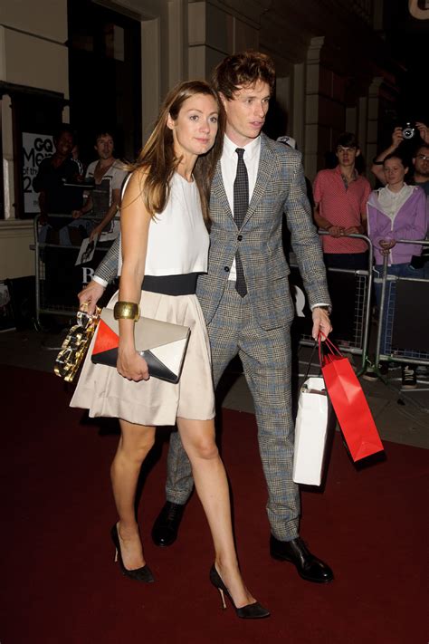 Eddie Redmayne And Girlfriend Hannah Bagshawe S Hot Gq Awards Date