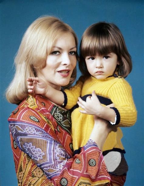 Barbara Brylska With Her Daughter Кино