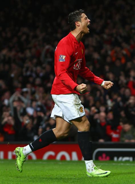 Cristiano ronaldo manchester united fc old trafford manchester. Cristiano Ronaldo - Cristiano Ronaldo Photos - Manchester ...