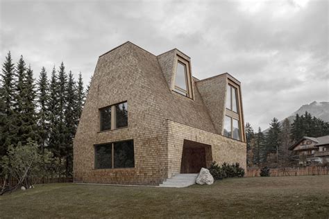 Pedevilla Architects: экологичный дом в Альпах