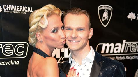 Stay up to date on vadim garbuzov and track vadim garbuzov in pictures and the press. Tanzpartner-Exit: "Let's Dance"-Kathrin brach in Tränen ...