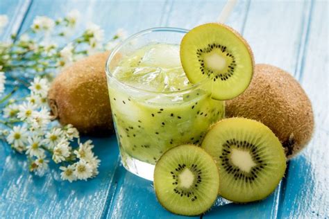Beneficios Del Kiwi Una Fruta Genial Para Cuidar Tu Salud