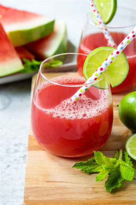 How To Make Fresh Refreshing Watermelon Juice Moms Dinner