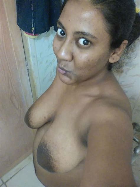 Indian Wife Showing Her Huge Boobs With Big Ass 16 Pics Xhamster