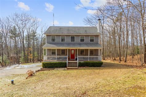 33 Gove Rd Weare Nh 03281 Mls 4907241 Coldwell Banker