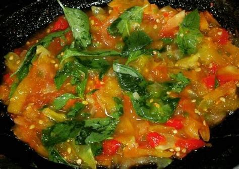 Share 0 tweet 0 share 0 0 komentar. Sambal tomat mentah seger | Resep | Resep, Memasak ...