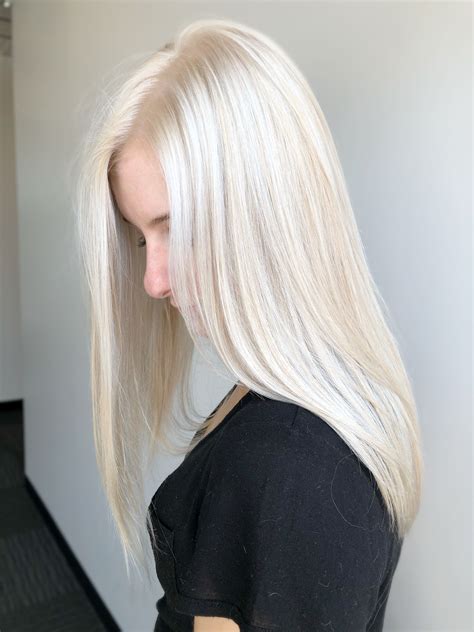 Platinum Blonde Light Blonde Hair Bright Blonde Hair Blonde Hair