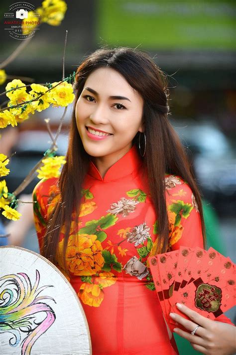 Vietnamese Traditional Dress Ao Dai Traditional Dresses