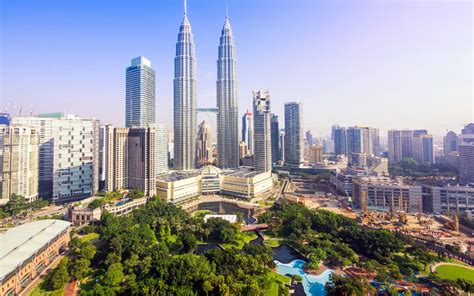 Regional banks association of japan malaysia : Malaysia on track to high-income status, says World Bank ...