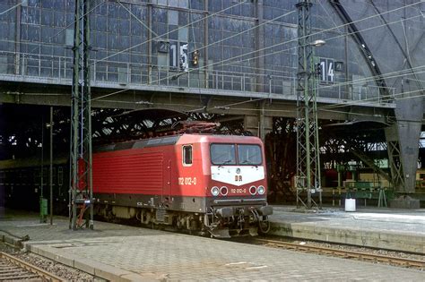 Das a&o hotel leipzig hauptbahnhof befindet sich direkt gegenüber des zentralen bahnhofs. File:Bf Leipzig Hbf, 112 012.jpg - Wikimedia Commons