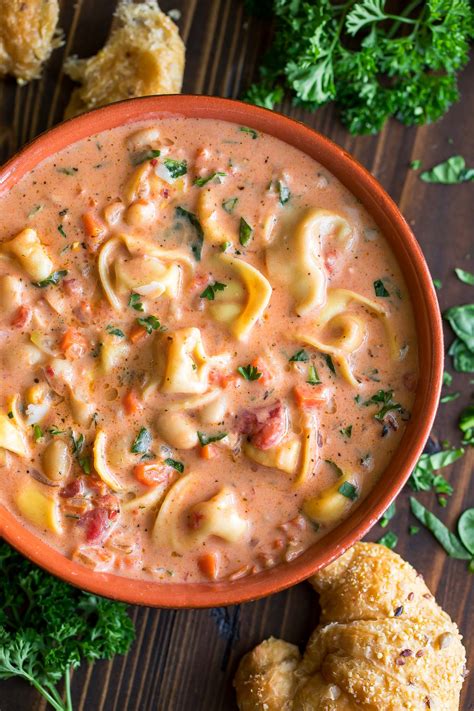 Tuscan Tortellini Soup With Spinach And White Beans Peas And Crayons