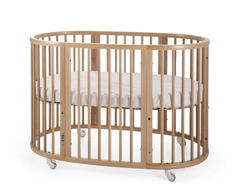Ensure that all the locking devices are engaged before use. Stokke Sleepi™ Crib - The Century House - Madison, WI
