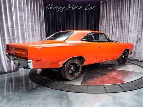 1969 Plymouth Road Runner 440 6 Pack A12 Tribute Orange Classic Cars