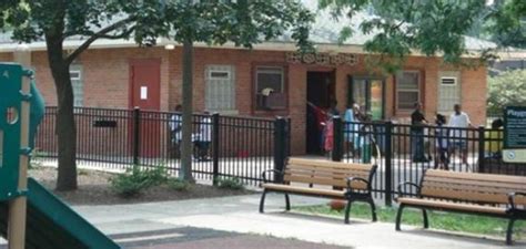 Find a location in your area. Kenwood Community Park | Chicago Park District