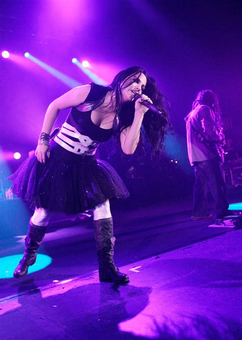 Amy Lee Performing At Hammersmith Apollo In London Gotceleb