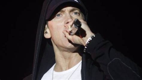 Eminem Announces 15th Anniversary Edition Of The Eminem Show Ladbible